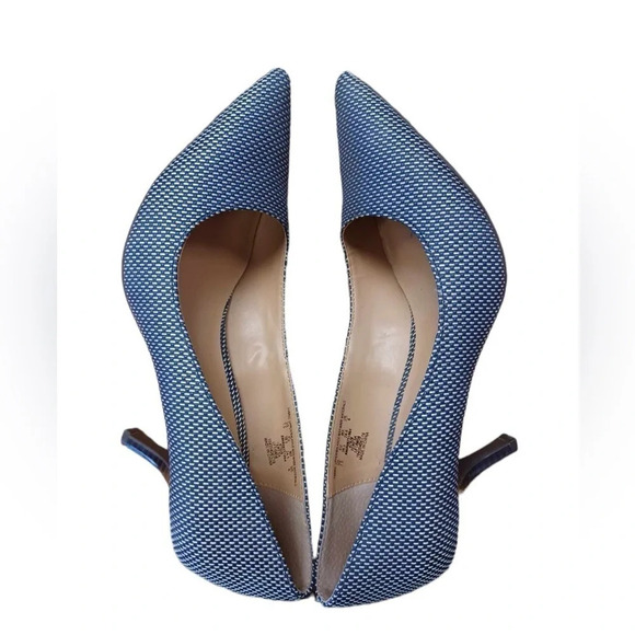 Charles Jourdan Textured Blue & Cream Kitten Heels Size 7.5 - Picture 5 of 10